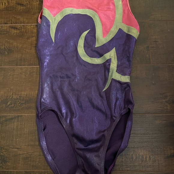 bundle of Leotards - Picture 2 of 13